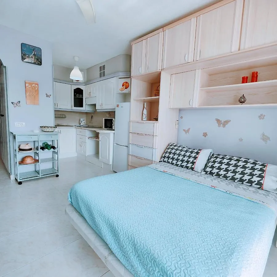 Estudio Colette En Primera Linea De La Playa 로스크리스티아노스 아파트